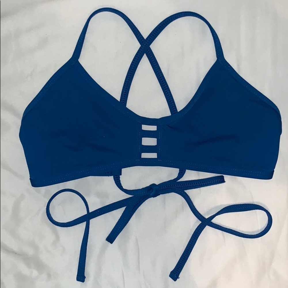 Jolyn tomcat top